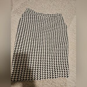 Black Swan Houndstooth Pencil Skirt